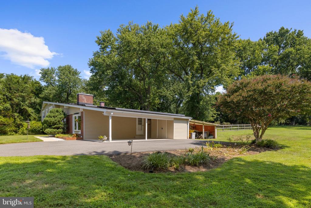 1714 BALDWIN DRIVE