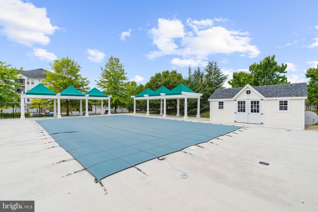8611 WINTERGREEN COURT Unit: 303