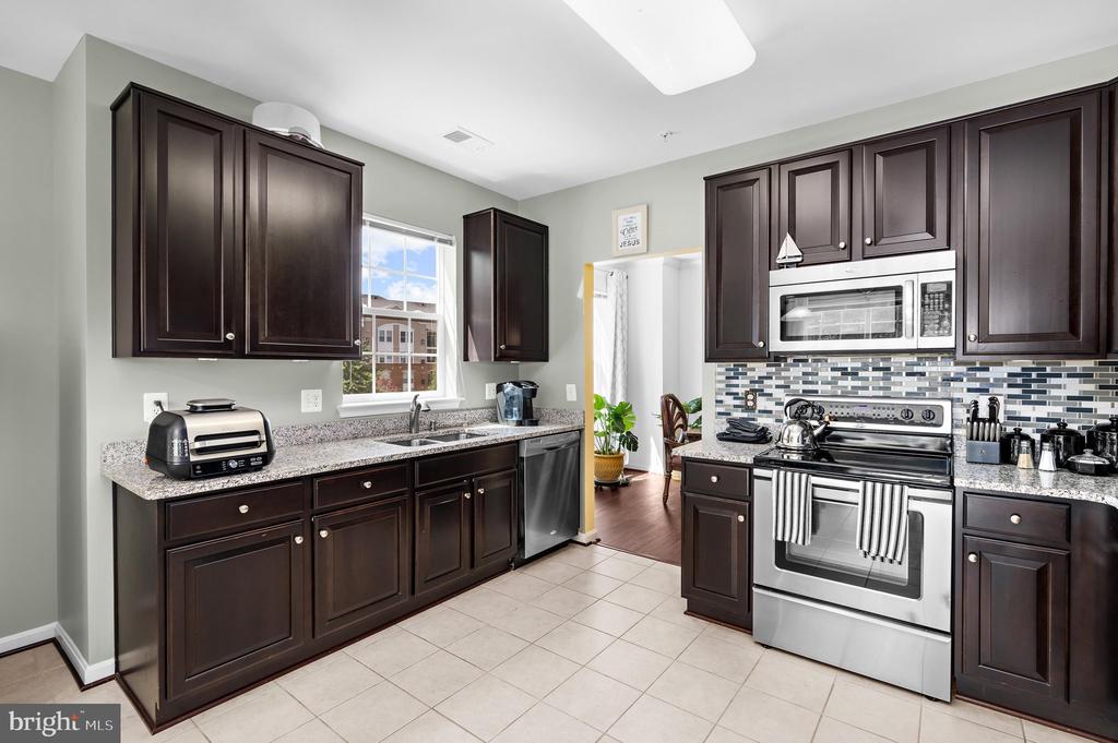 8611 WINTERGREEN COURT Unit: 303