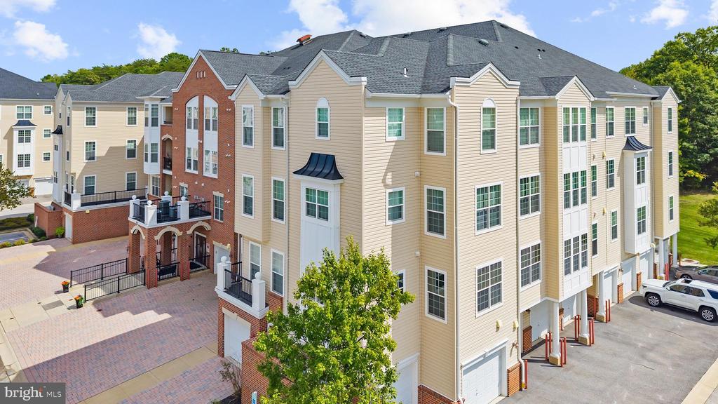 8611 WINTERGREEN COURT Unit: 303