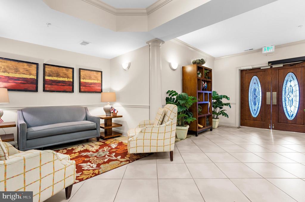 8611 WINTERGREEN COURT Unit: 303