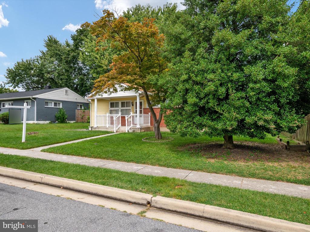 2616 EDGEWOOD