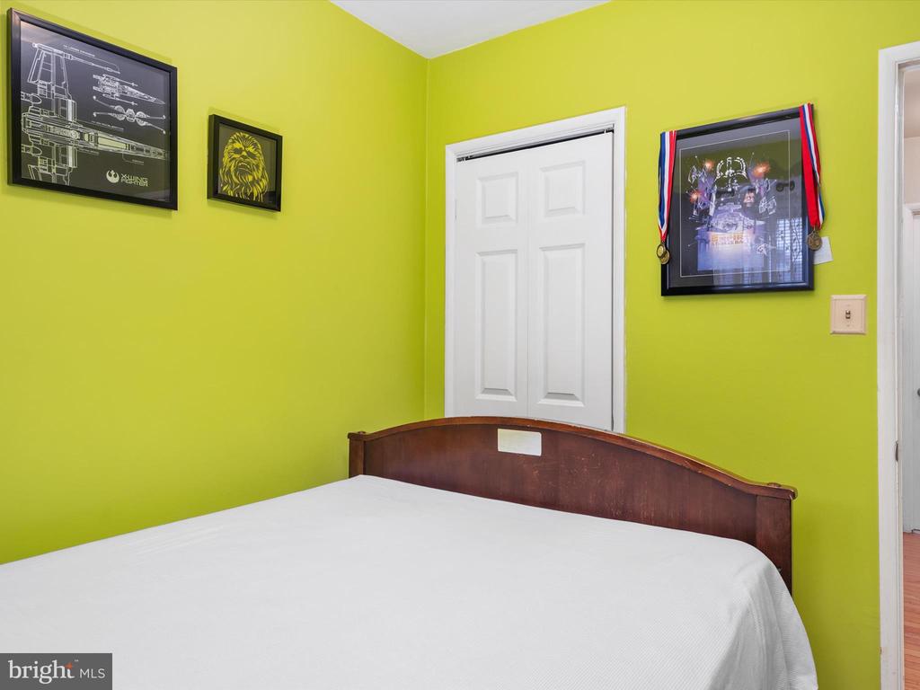 2616 EDGEWOOD