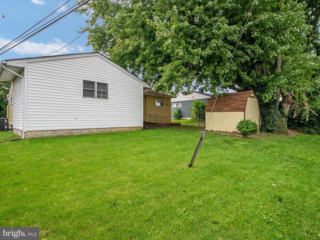 2616 EDGEWOOD