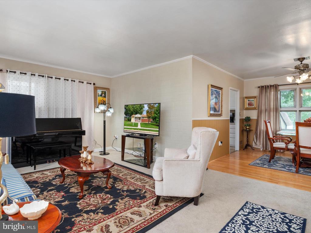 2616 EDGEWOOD