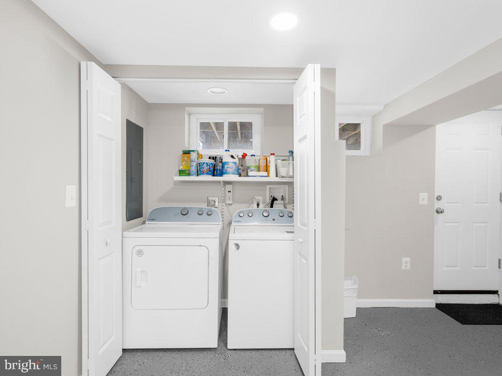 1402 BARRETT ROAD
