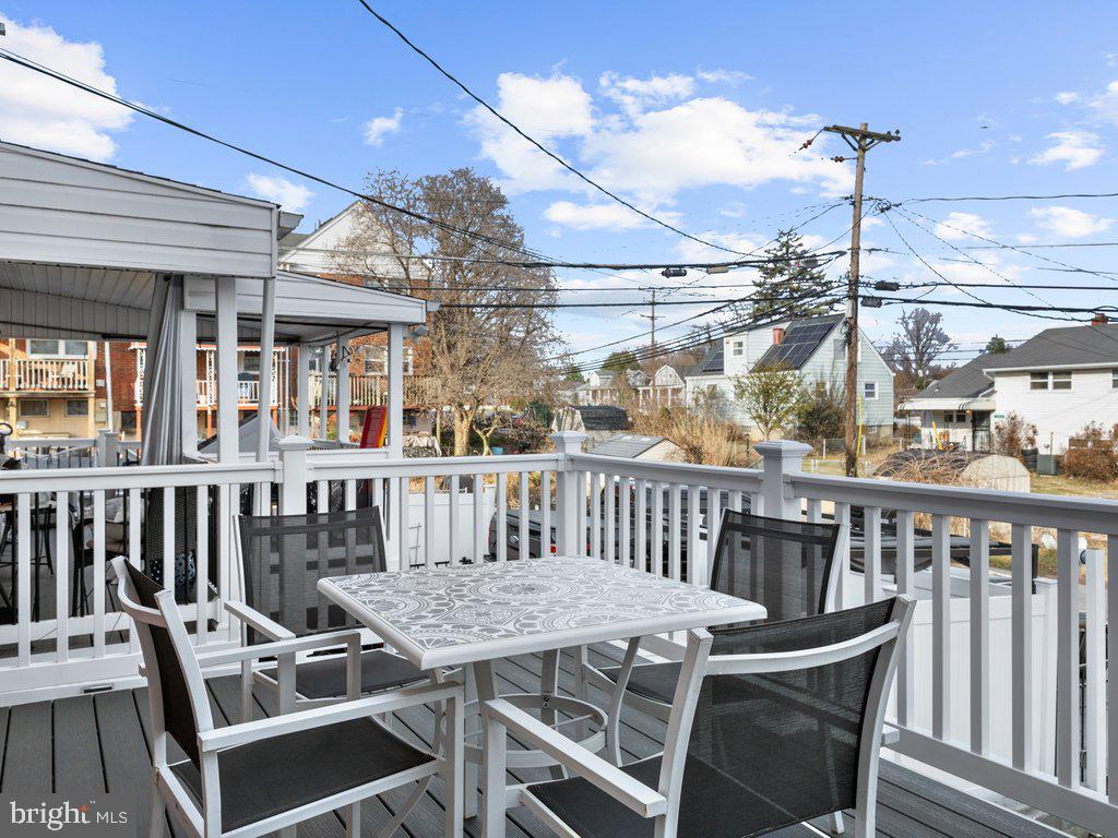 1402 BARRETT ROAD