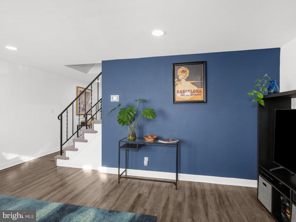1402 BARRETT ROAD