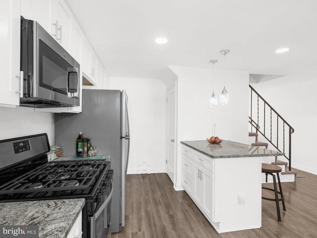 1402 BARRETT ROAD