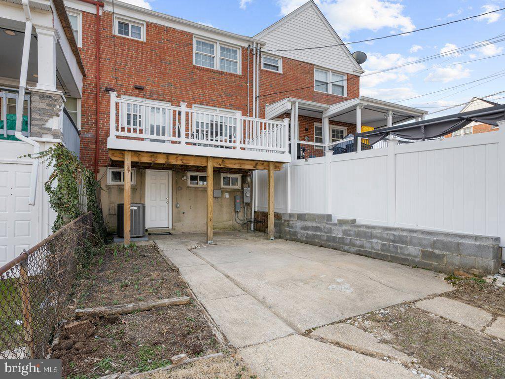 1402 BARRETT ROAD