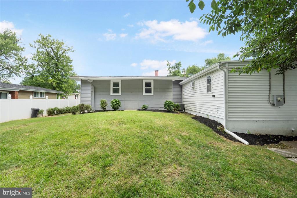 4753 BONNIE BRAE ROAD