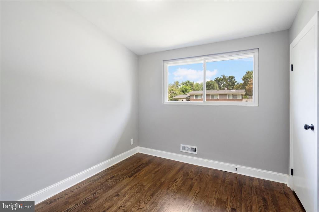 4753 BONNIE BRAE ROAD