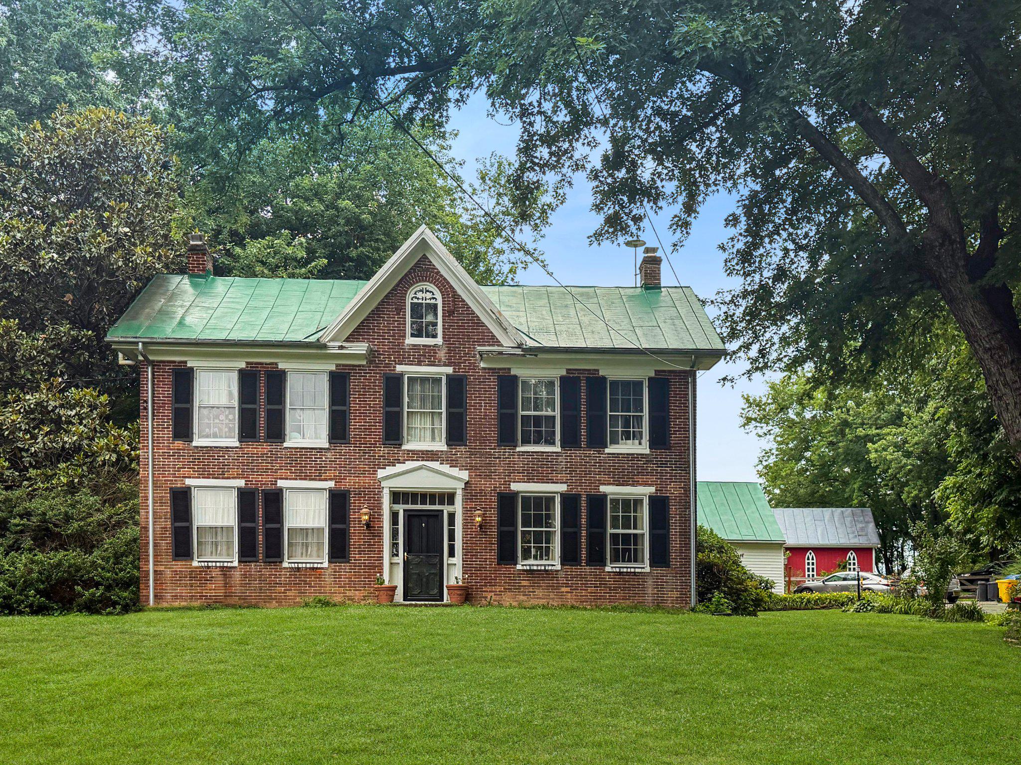 15520 HANOVER PIKE