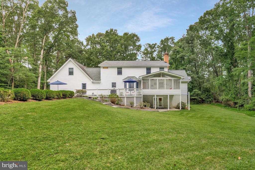 3897 HUNTING CREEK ROAD