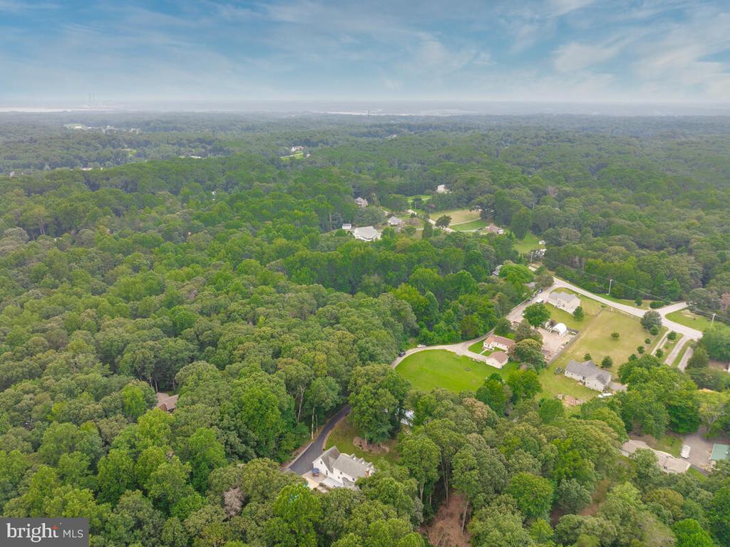 3897 HUNTING CREEK ROAD