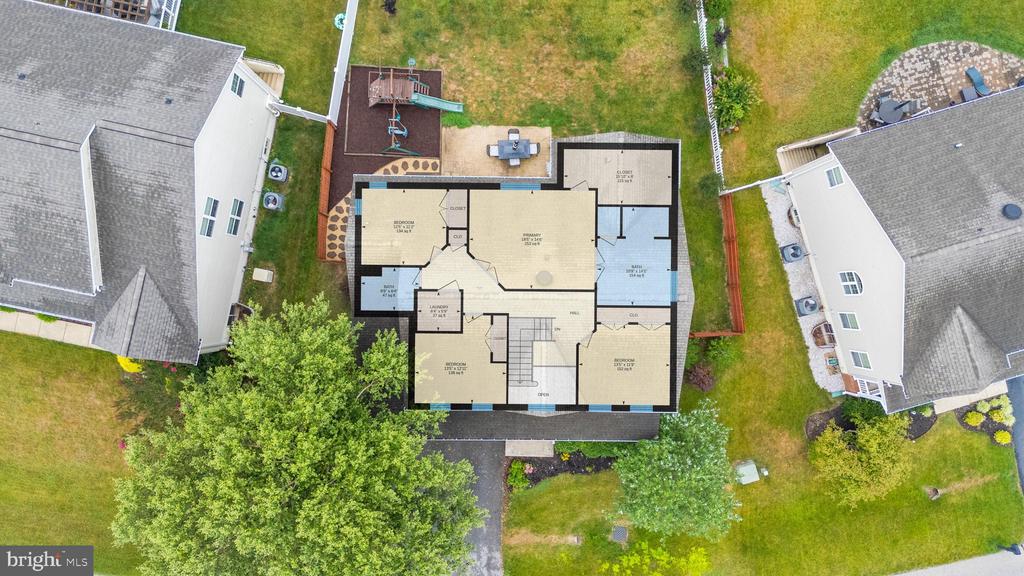 3671 MIDDLE GROUND COURT