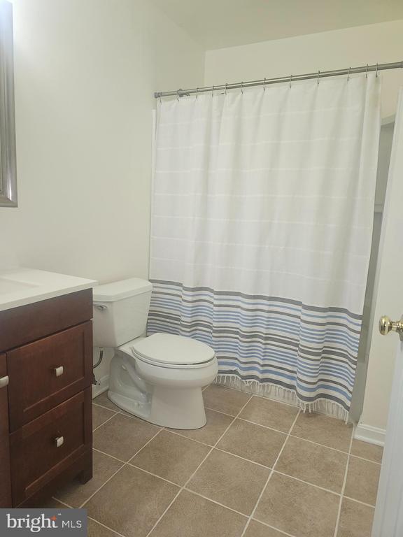 4440 N WOODS TRAIL
