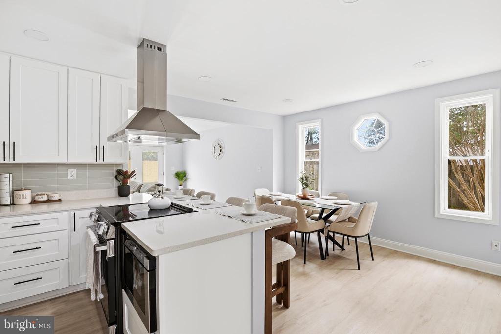 225 HAVERHILL ROAD