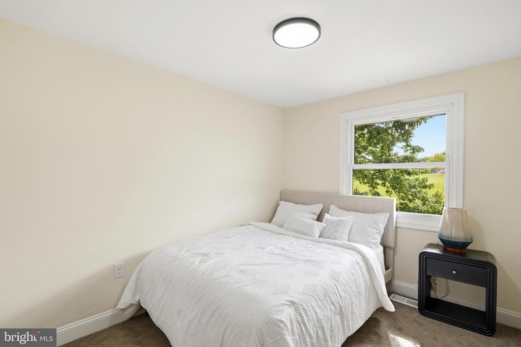 225 HAVERHILL ROAD