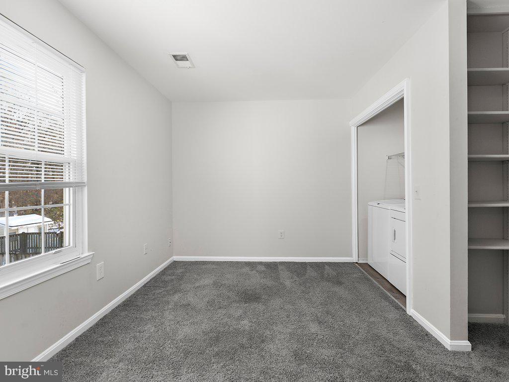 9654 STIRLING BRIDGE DRIVE