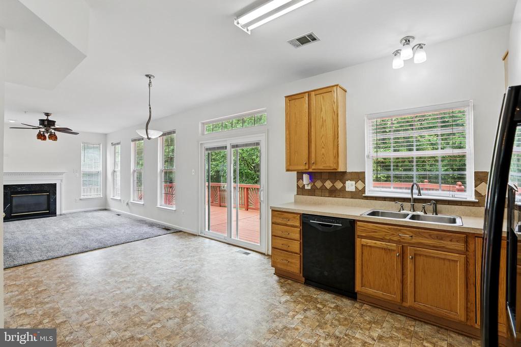 17803 SINGH COURT