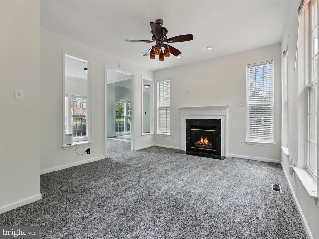 17803 SINGH COURT