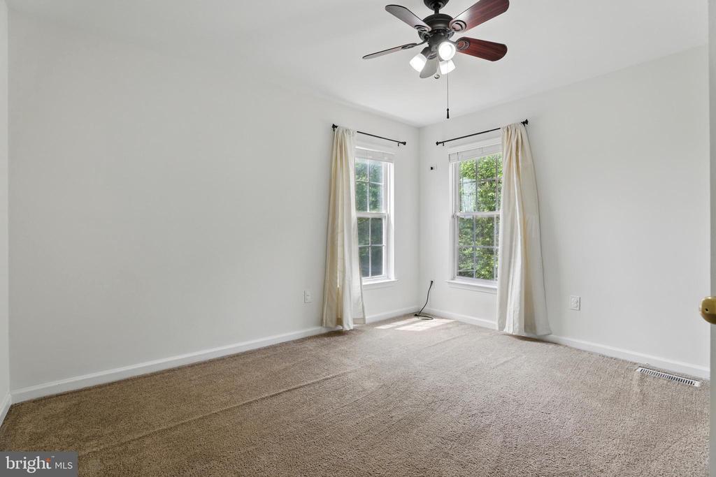 17803 SINGH COURT