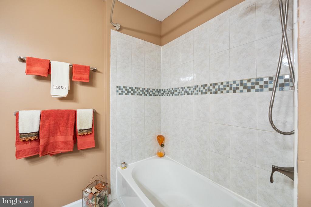 12807 TOWN CENTER WAY