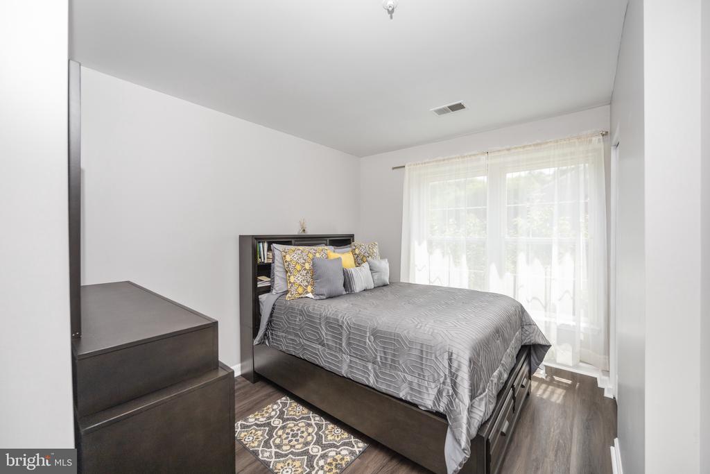 12807 TOWN CENTER WAY