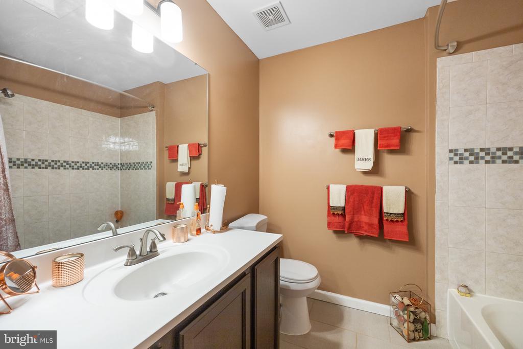 12807 TOWN CENTER WAY