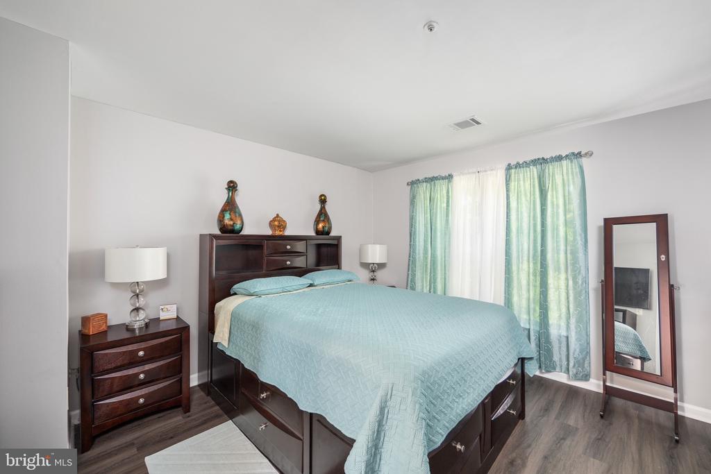 12807 TOWN CENTER WAY