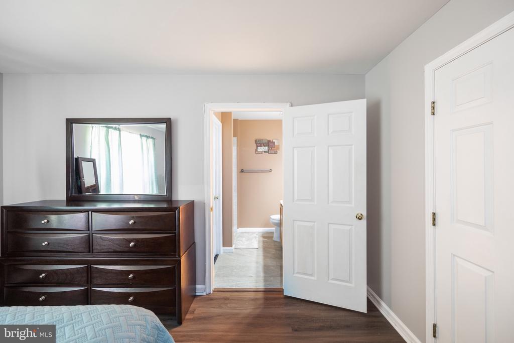 12807 TOWN CENTER WAY