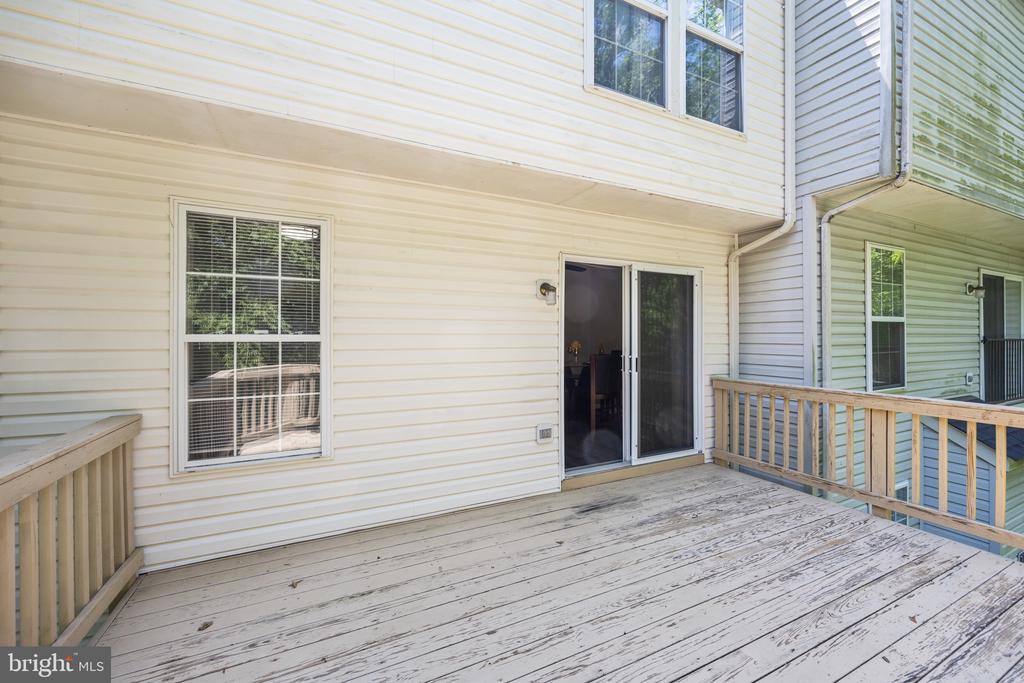 12807 TOWN CENTER WAY