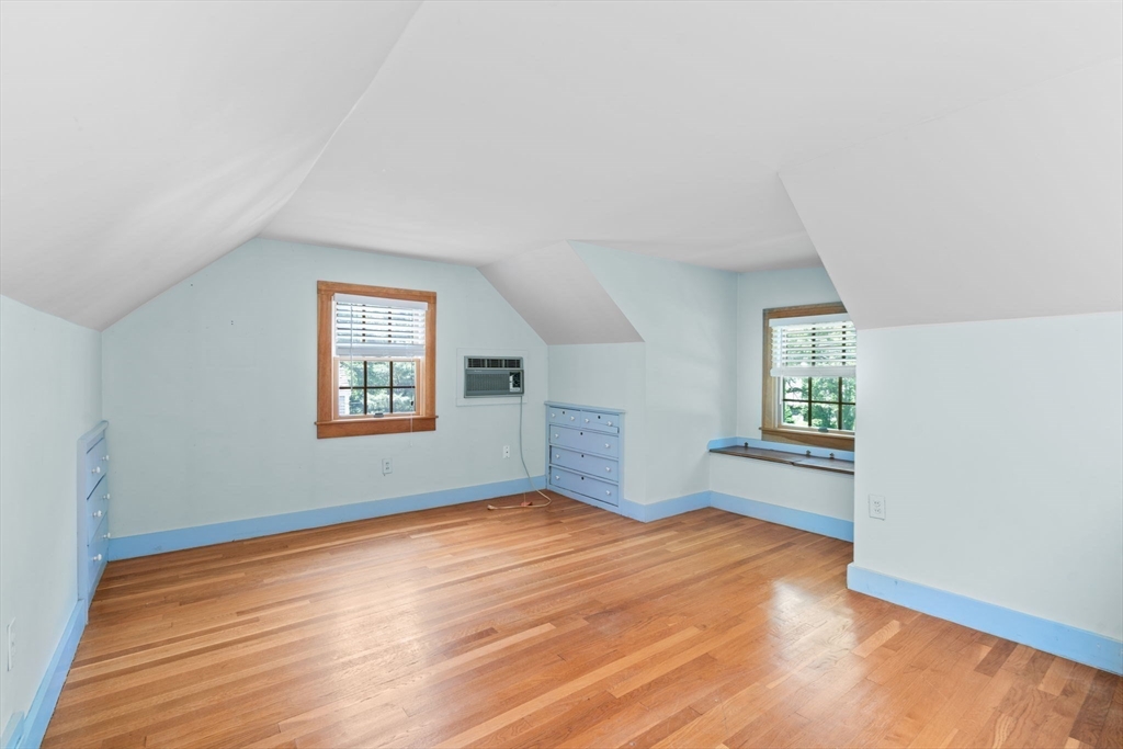 102 Cabot St