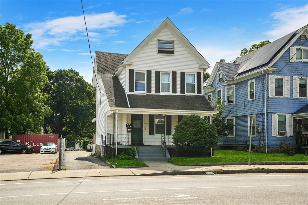 418 Pleasant St.