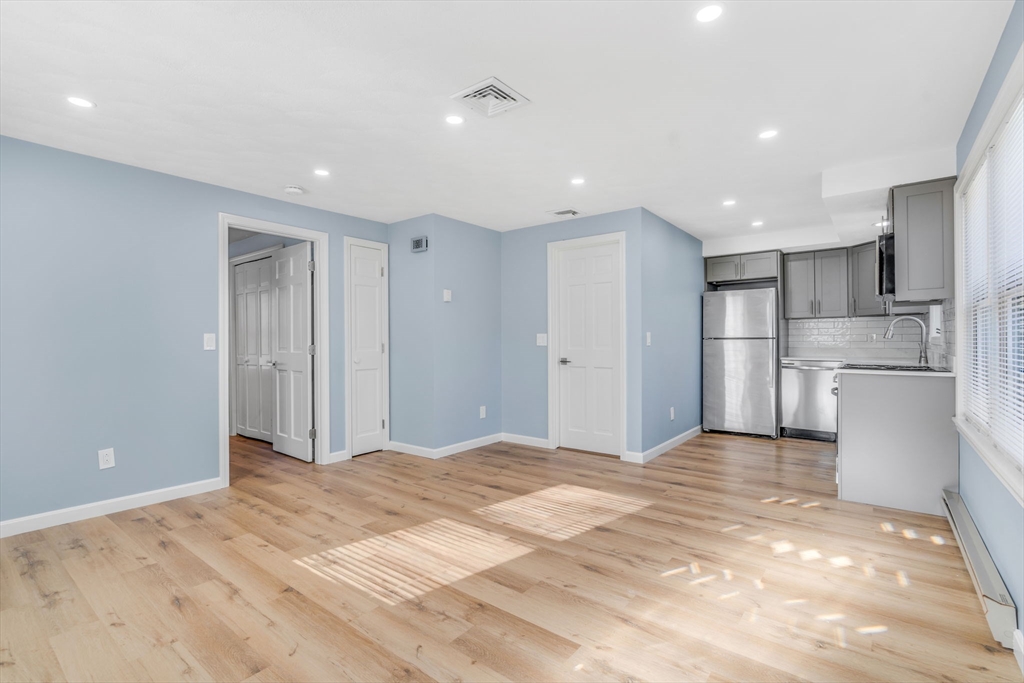18R Monadnock Ave # 2