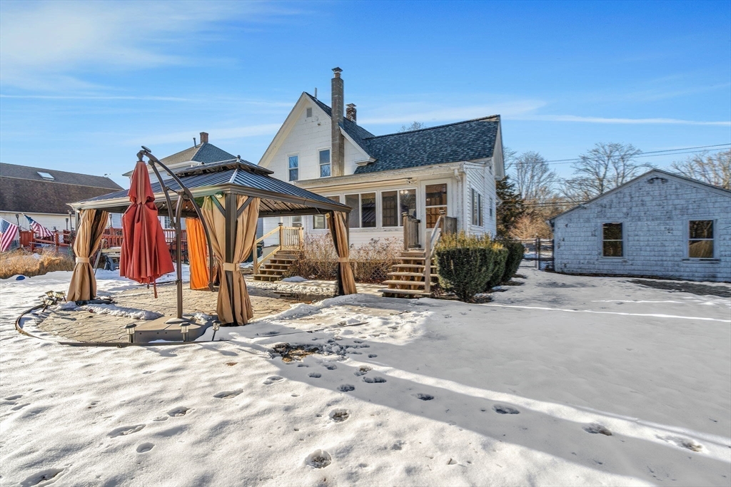 34 Pleasant St