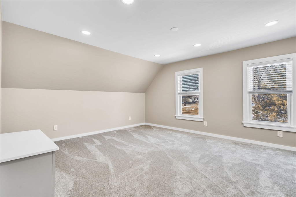 34 Pleasant St