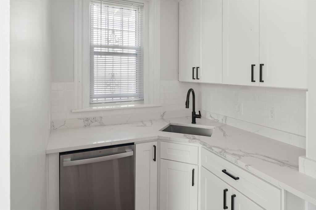 110 Bellingham St # 1