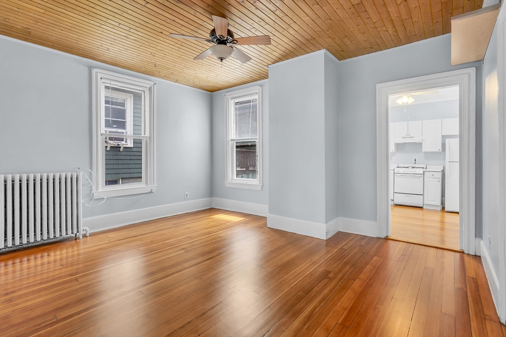98 Baker St # 1