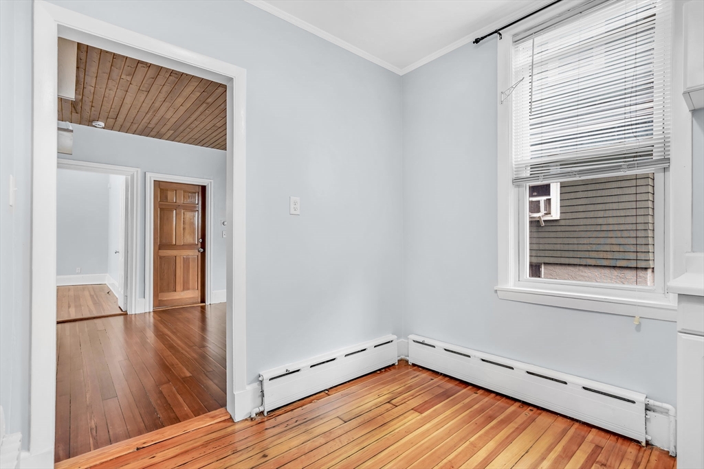 98 Baker St # 1