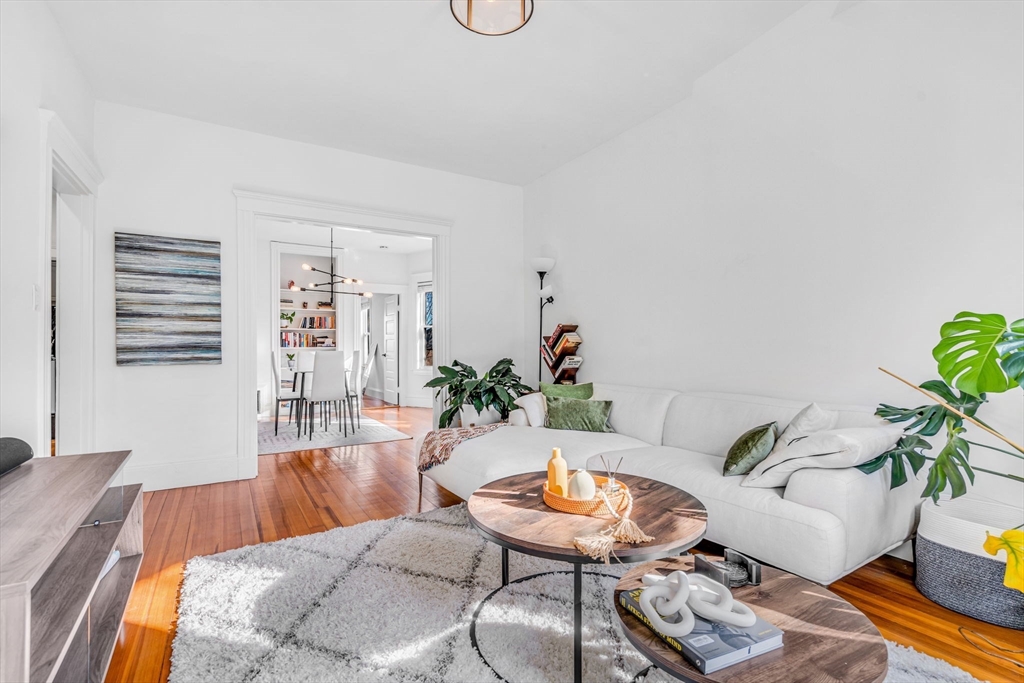 26 Peverell St # 2