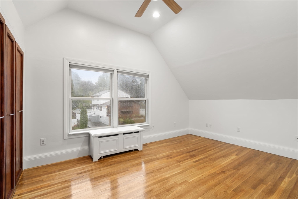 95 Glenwood Ave, Boston