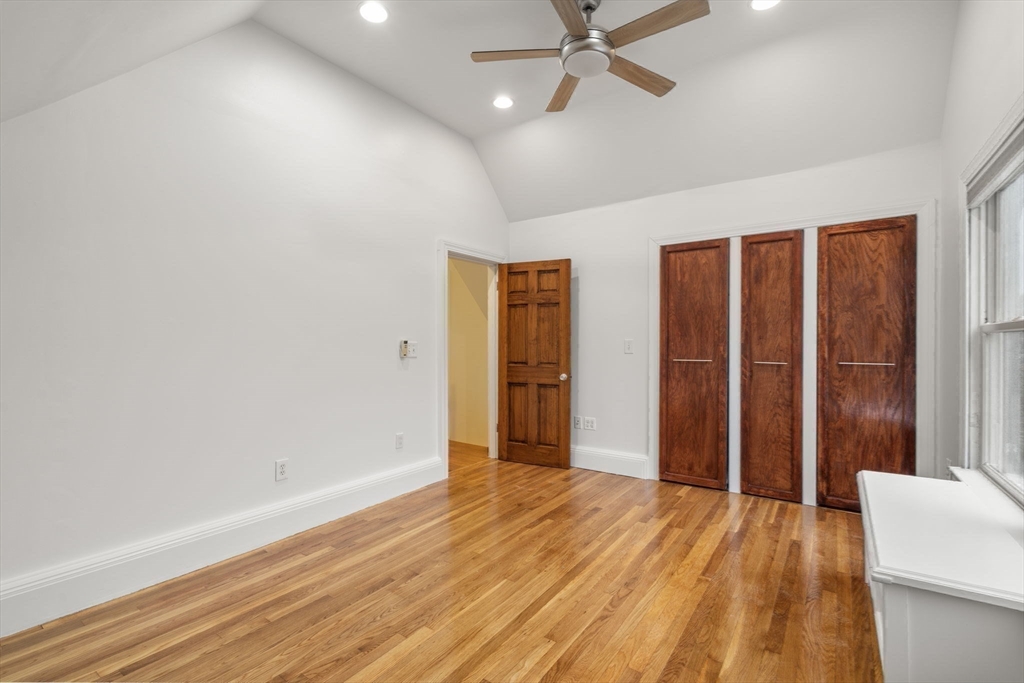 95 Glenwood Ave, Boston