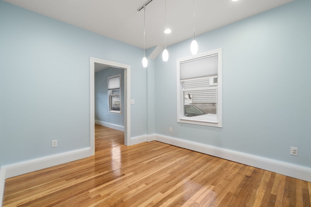 95 Glenwood Ave, Boston