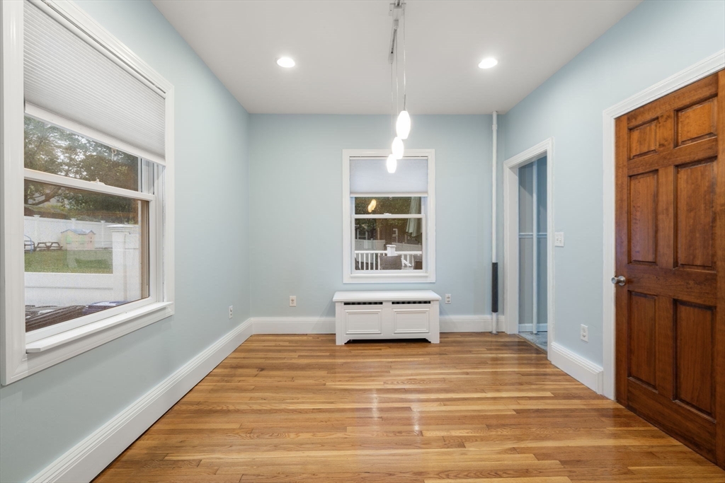 95 Glenwood Ave, Boston