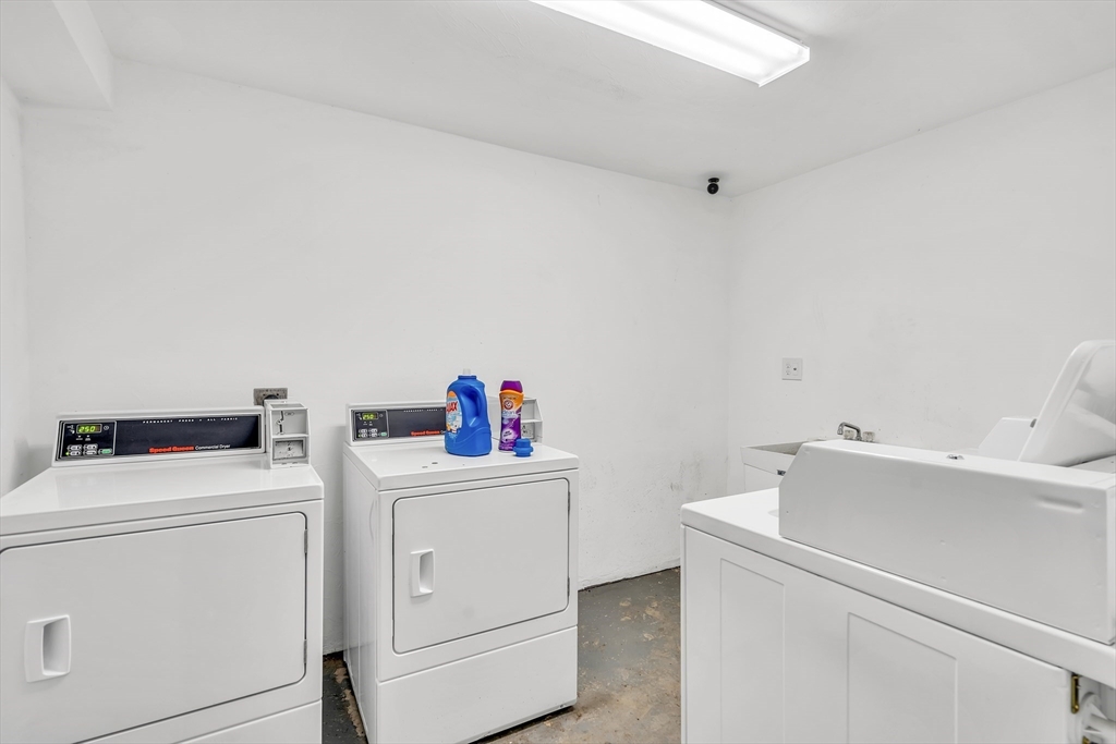 109 Harrishof St # 1