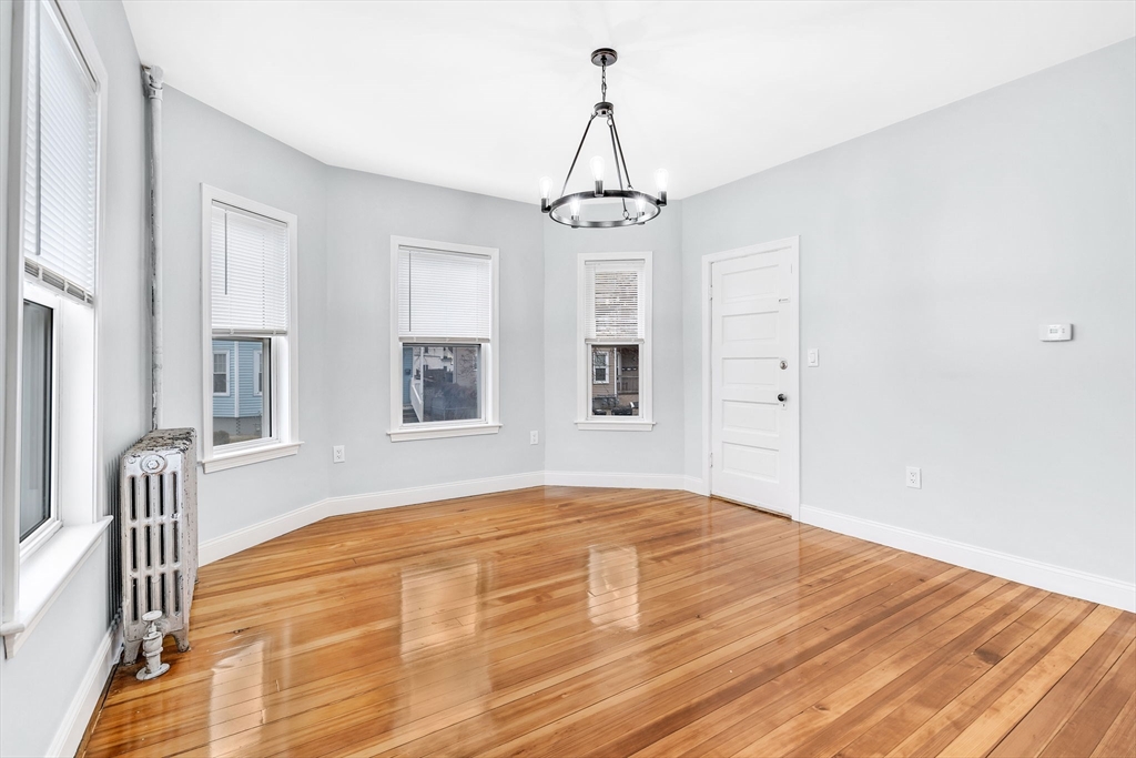 19 Farrington St # 1