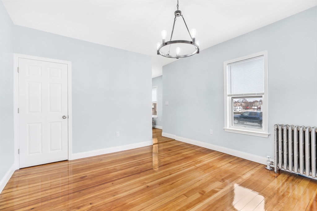19 Farrington St # 1