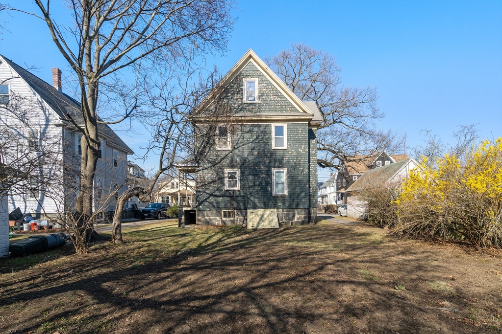 73 Taylor St